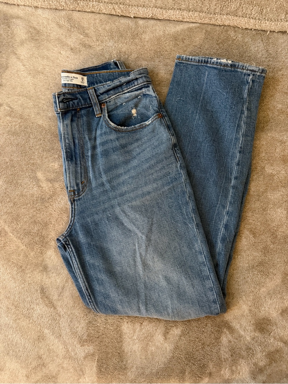 Abercrombie & Fitch Women's Straight Leg Jeans - Medium Blue